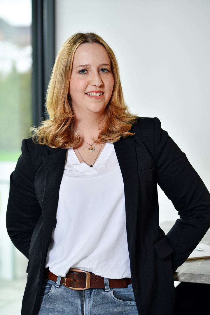 Amber De Vriendt